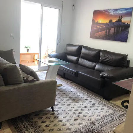 Habitacion Privada Perfecta En Piso Compartido Δωμάτια σε οικογενειακή κατοικία *